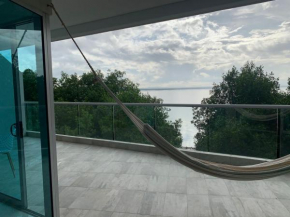 Precioso apartamento con una vista de ensueño.